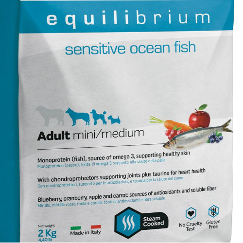 Монопротеинова суха храна за кучета Alleva® Equilibrium Mini &amp; Medium Sensitive Dog Ocean Fish - 2 кг