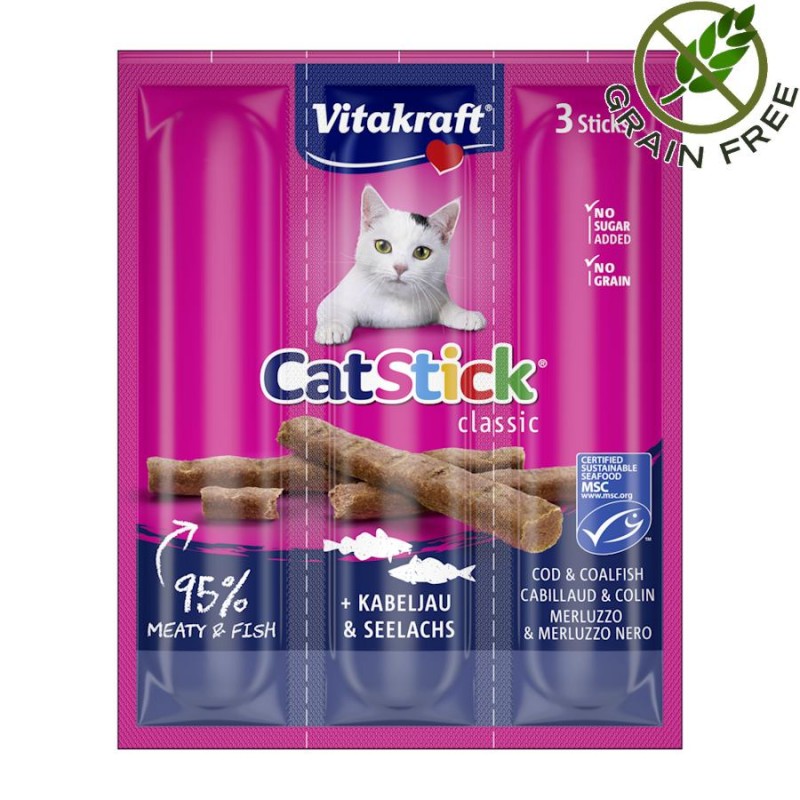 Лакомство за котки Vitakraft Cat Stick® саламчета с атлантическа и тихоокеанска треска (3 бр.)