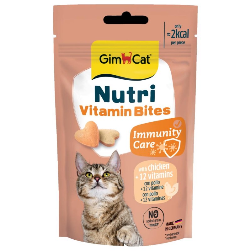 GimCat Nutri Vitamin Bites - лакомство за котки с полезни витамини (40 гр)